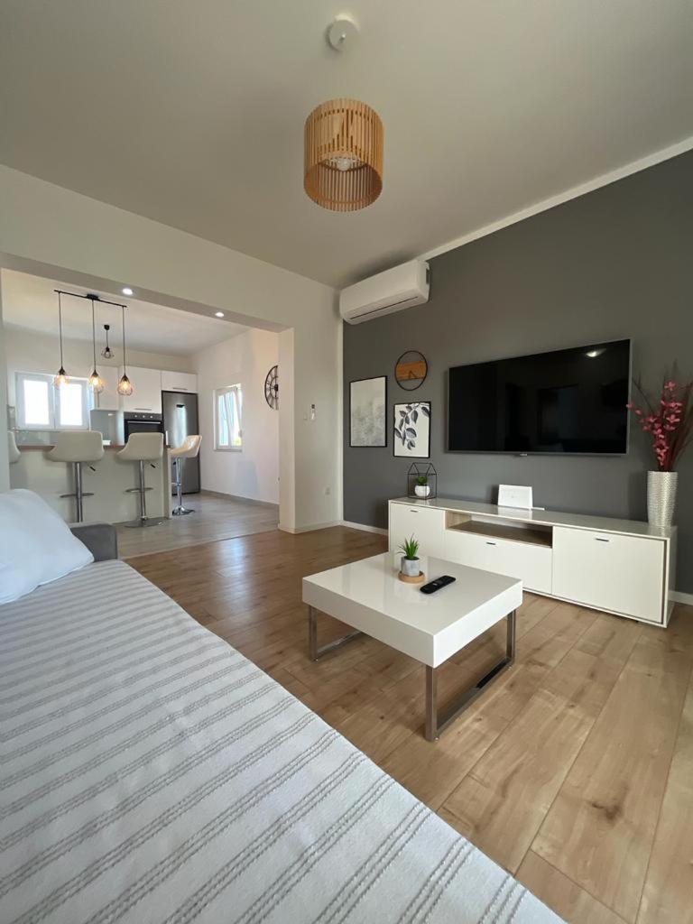 Apartman Sunset Ražanac Zewnętrze zdjęcie